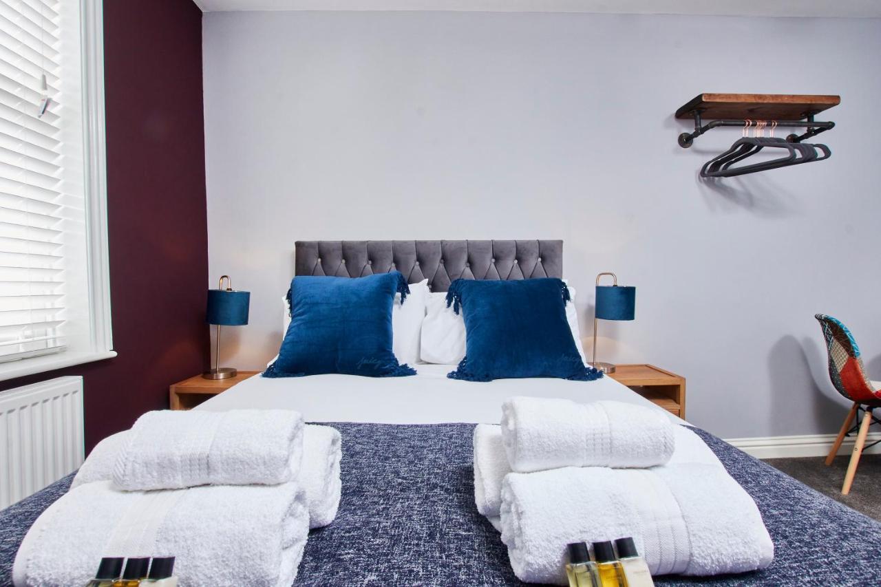 Delven House, Apartment 5 - Self Check-In, Self-Catering Serviced Apartment For East Midlands Airport Castle Donington Exterior photo
