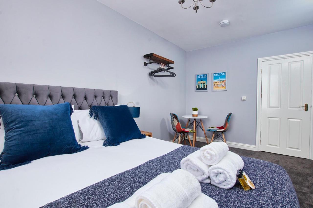 Delven House, Apartment 5 - Self Check-In, Self-Catering Serviced Apartment For East Midlands Airport Castle Donington Exterior photo